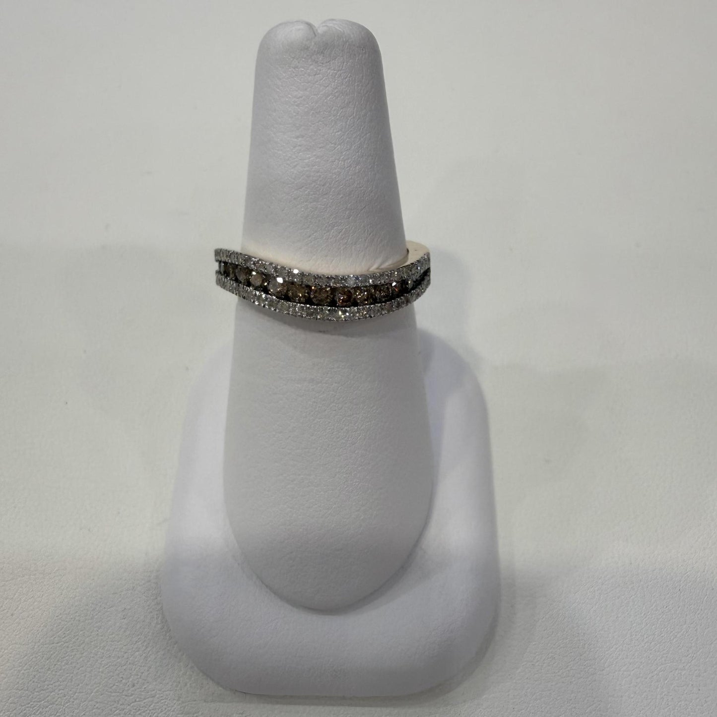 0.50ctw Brown White Diamond Curved Band 10K Yellow Gold
