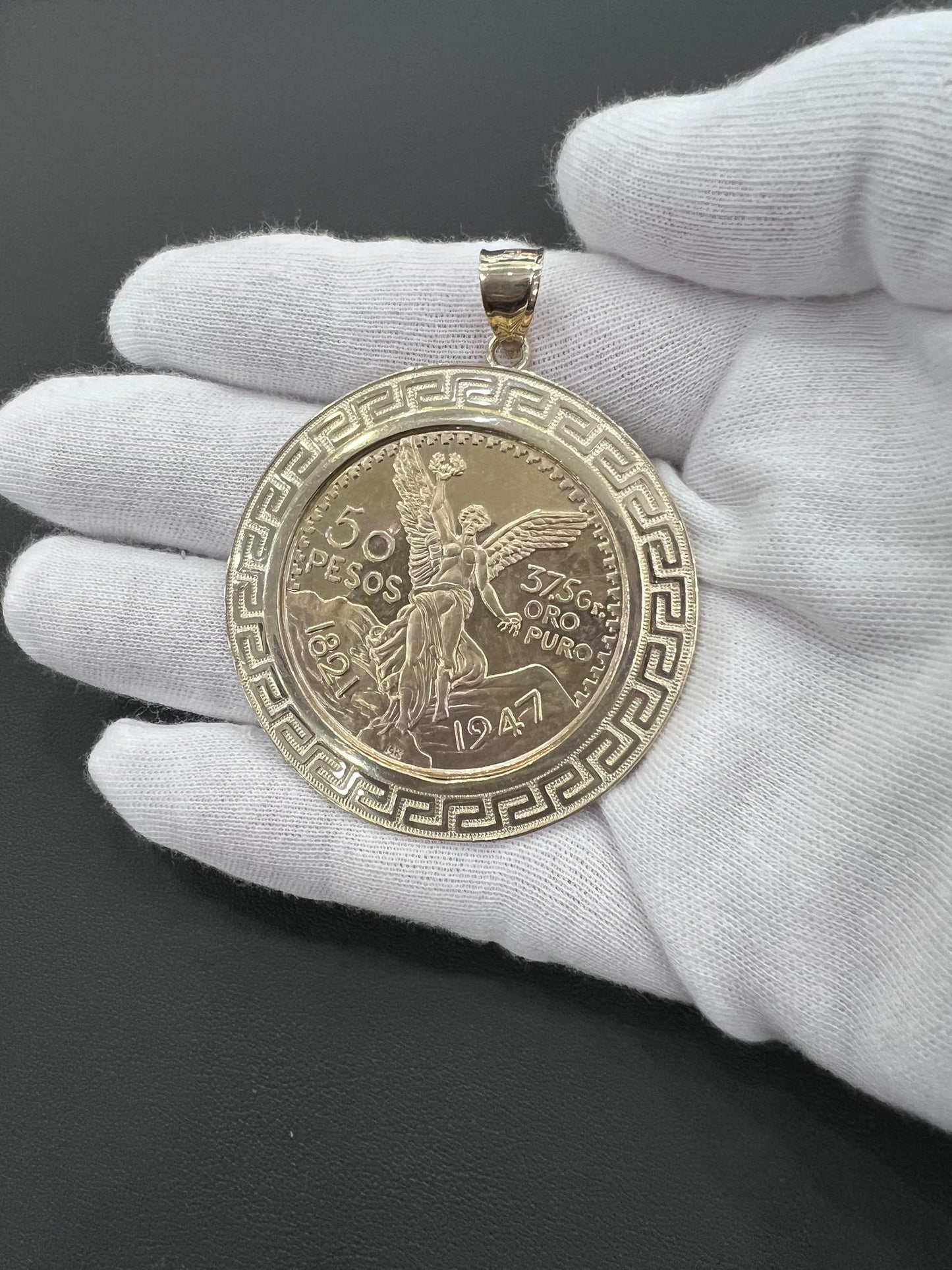 14k Gold Solid Mexican Centenario 50 Pesos 1947 Coin Pendant with Bezel