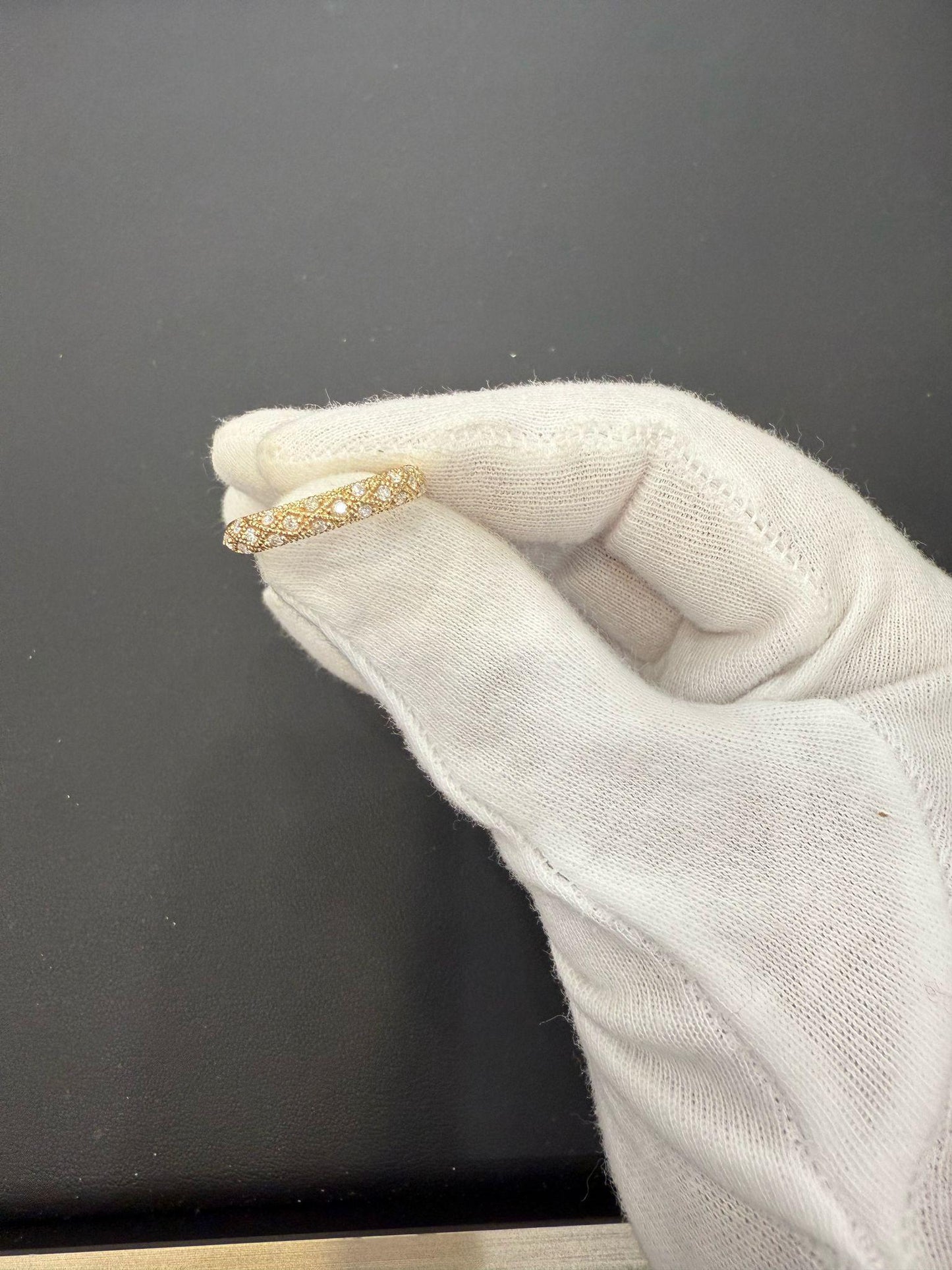 0.25 Cttw Round Diamond Womens Band Ring 10k Yellow Gold