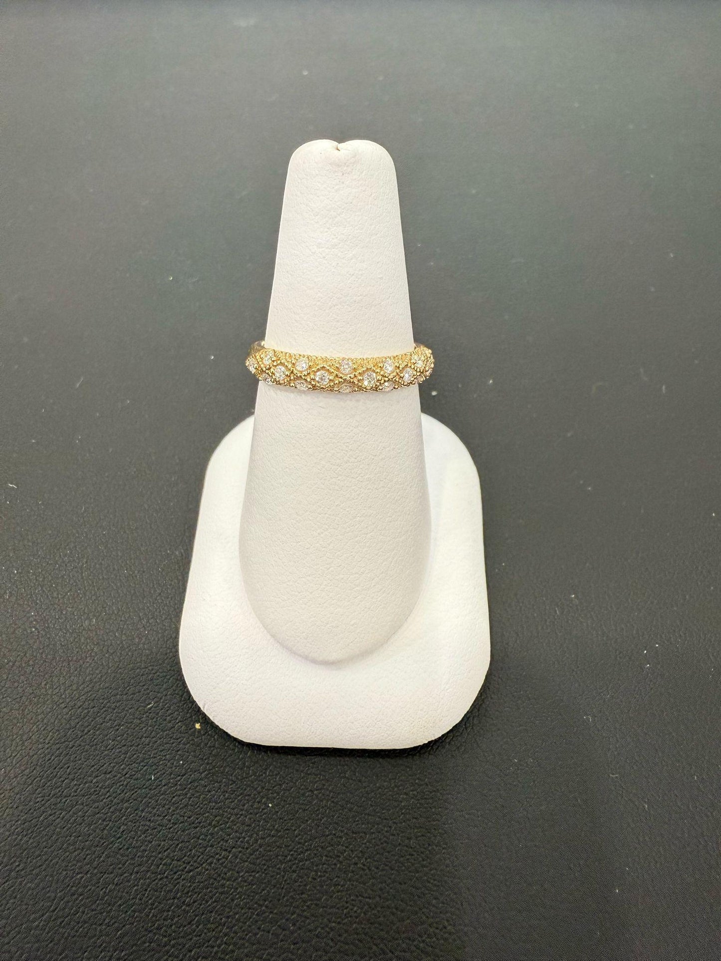 0.25 Cttw Round Diamond Womens Band Ring 10k Yellow Gold