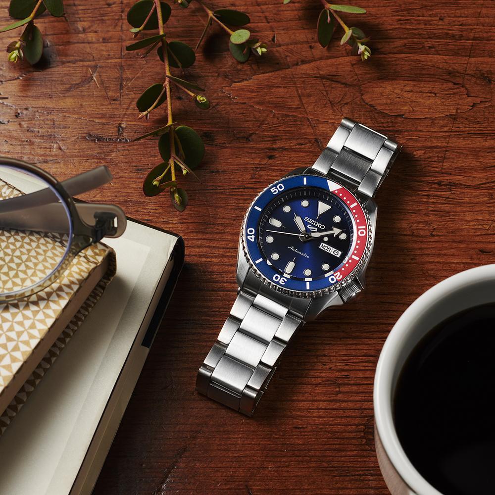 Seiko 5 Sports Automatic Blue Dial Pepsi Bezel Men's Watch SRPD53