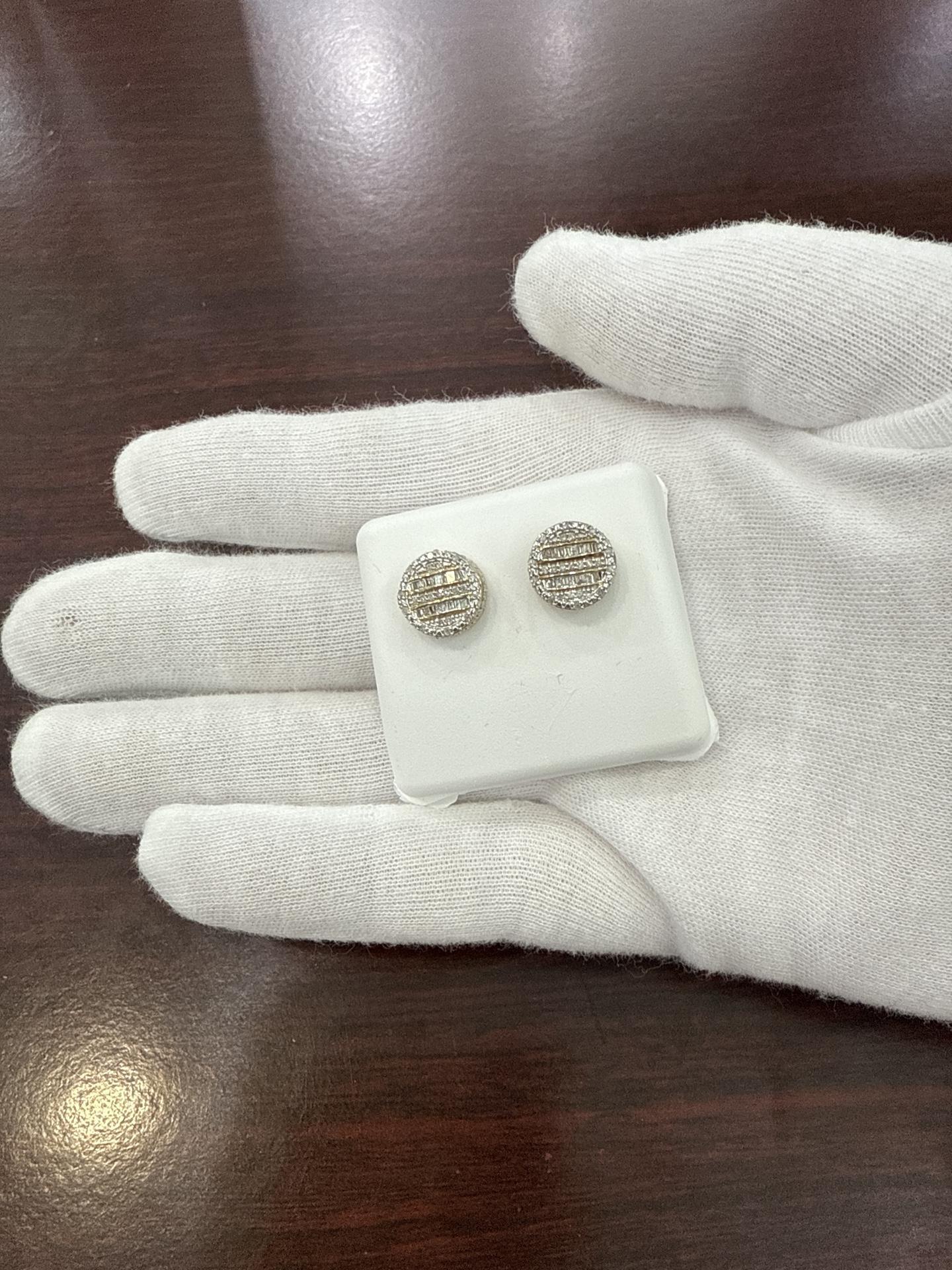 0.25 ctw Baguette Round Diamond Stud Earrings 10k Yellow Gold Mens Screw back