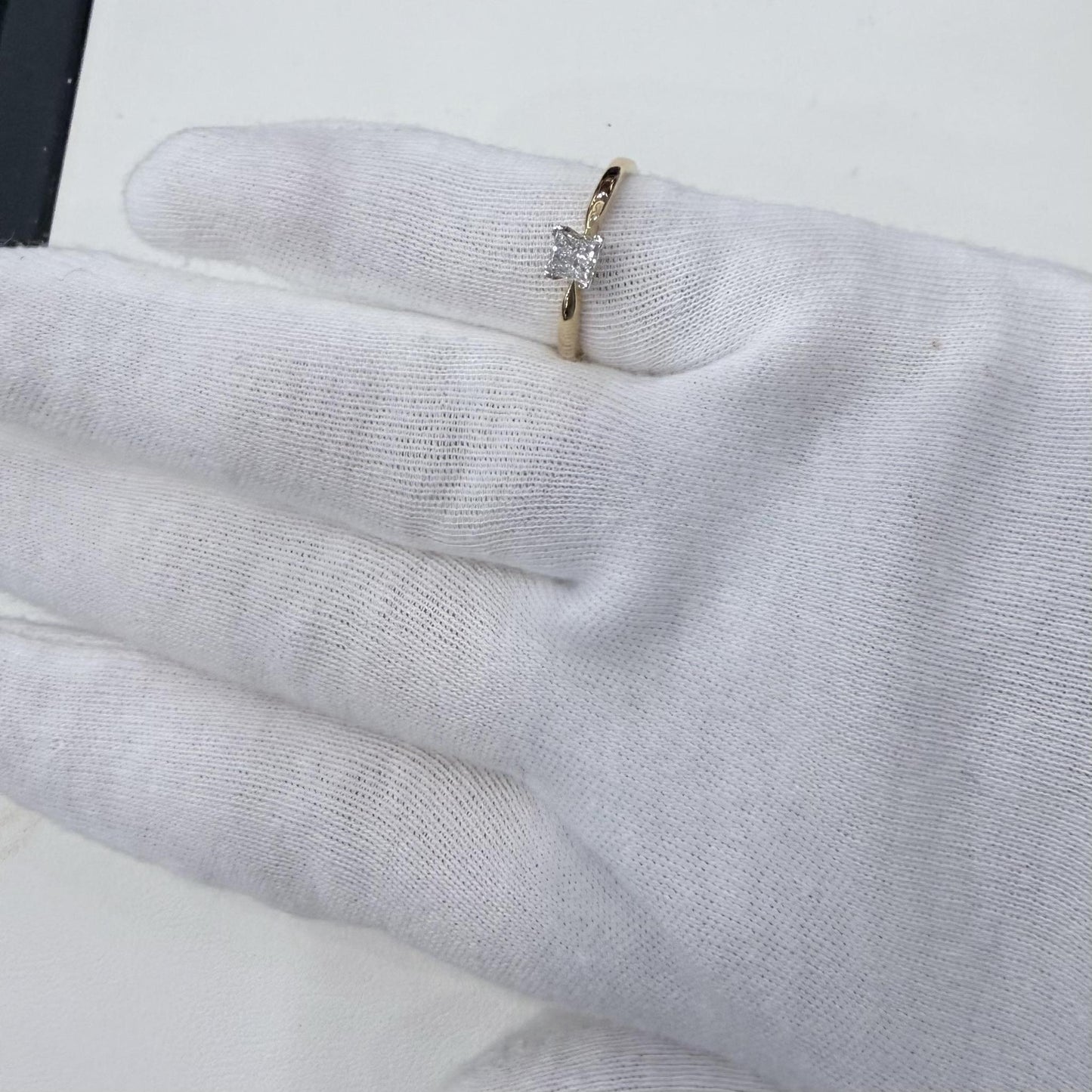 14K Gold Princess Cut Engagement Diamond Solitaire Ring 0.50ctw