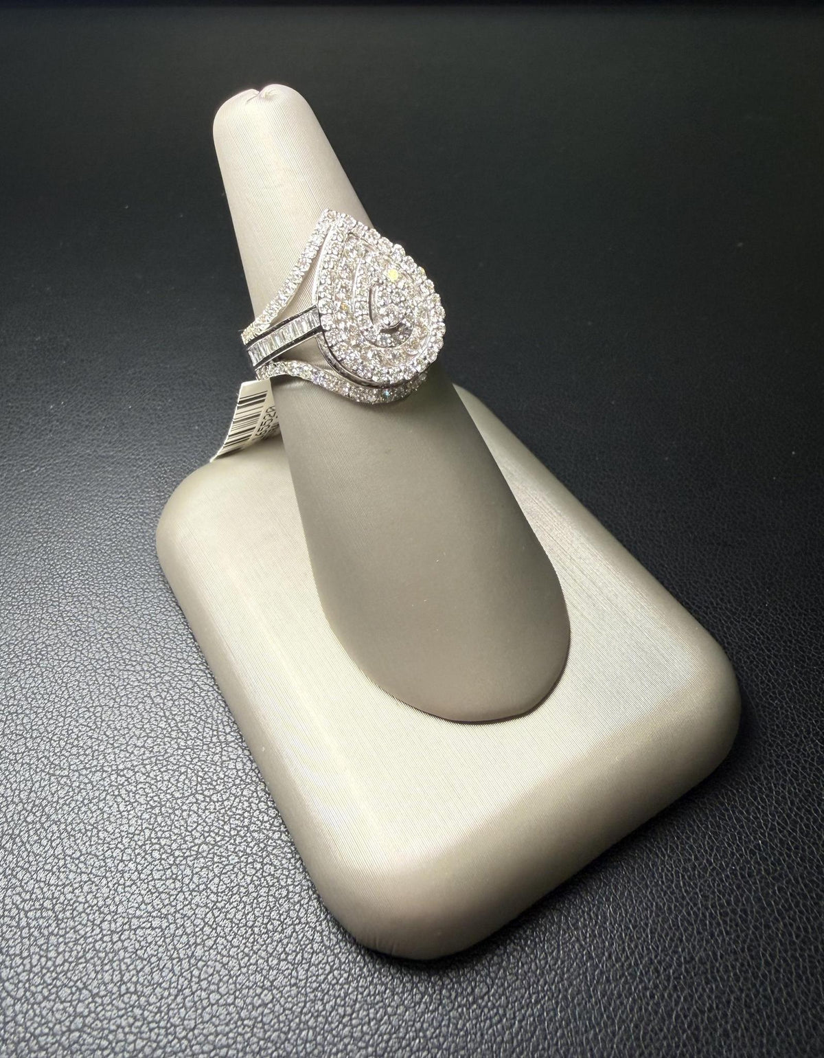 1.87ctw Diamond Pear Shaped Cluster Ring 10K White Gold