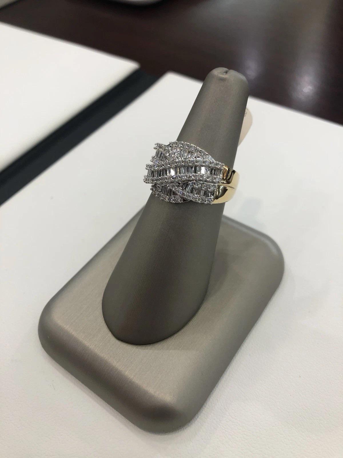 1 Cttw Baguette Diamond Womens Crossover Crisscross Band Ring 14k Yellow Gold