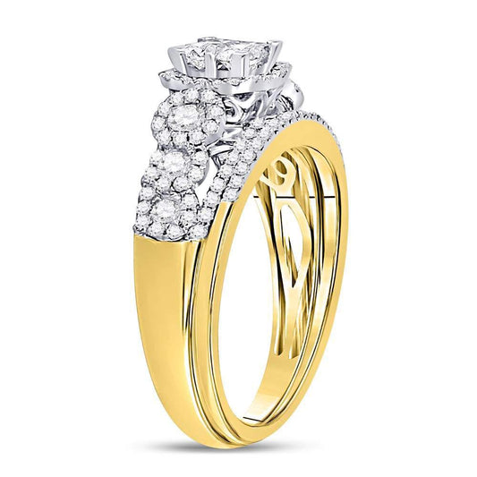 Princess Cut Diamond Halo Bridal Set 1.00ctw in 14K Yellow Gold