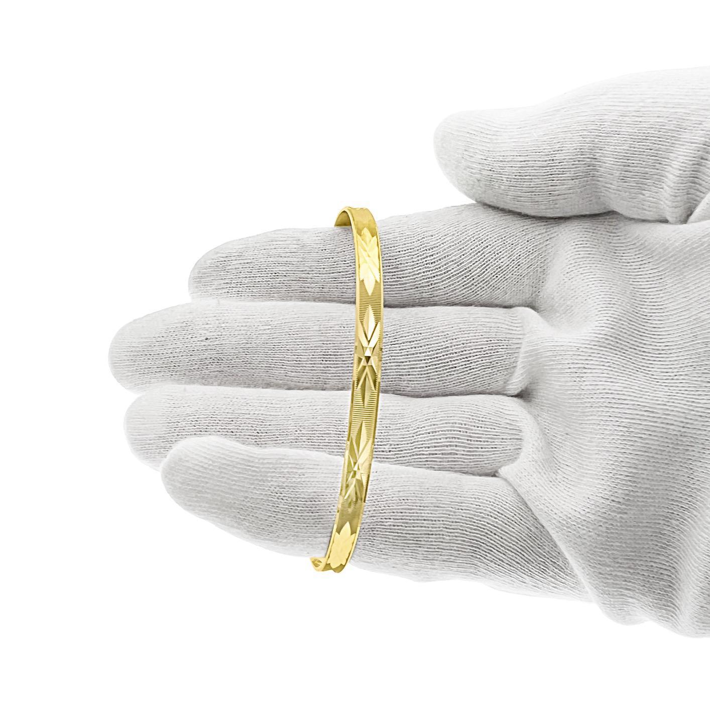 Solid 14k Gold Bangle Bracelet Diamond Cut 8"