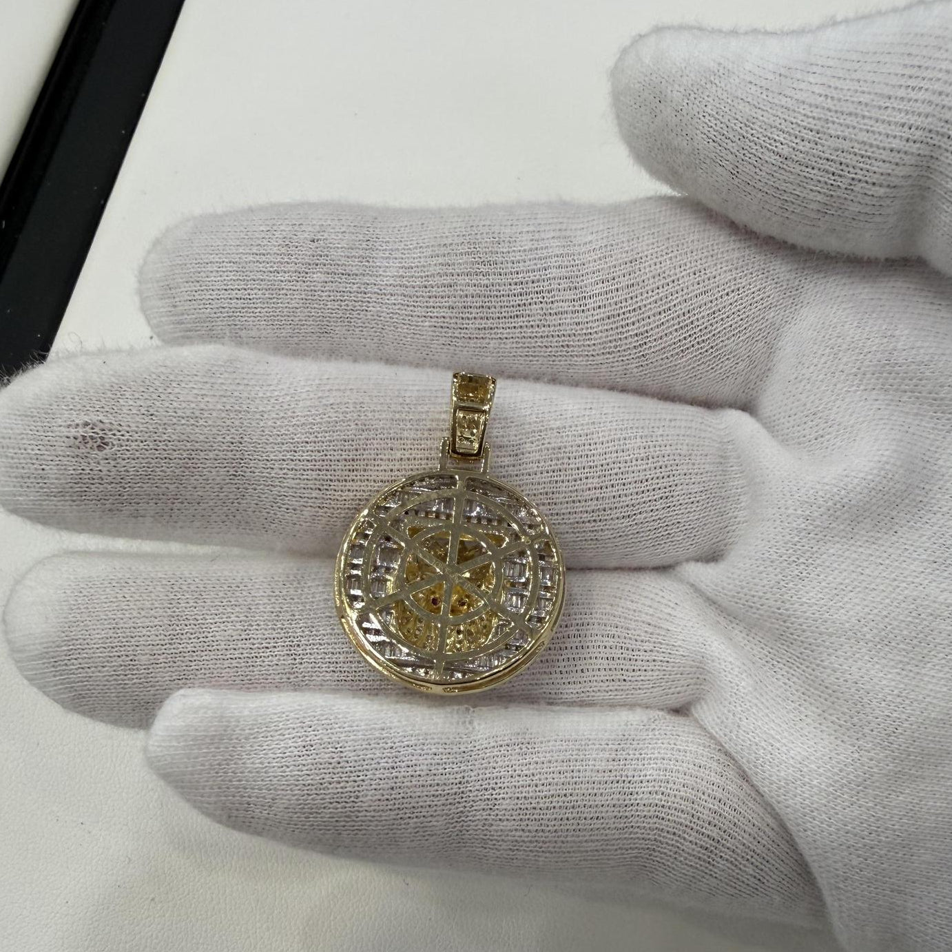 1.00ctw Diamond Baguette Lion King Crown Pendant 10k Yellow Gold