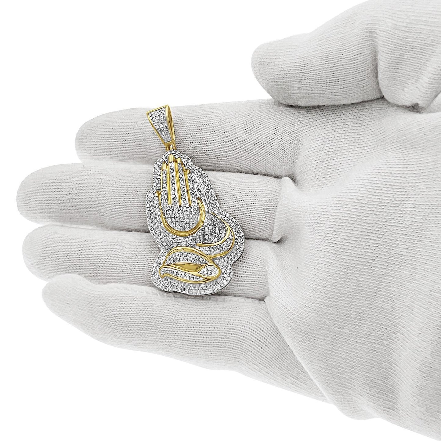 10kt Yellow Gold Mens Round Diamond Praying Hands Charm Pendant 1-1/3 Cttw