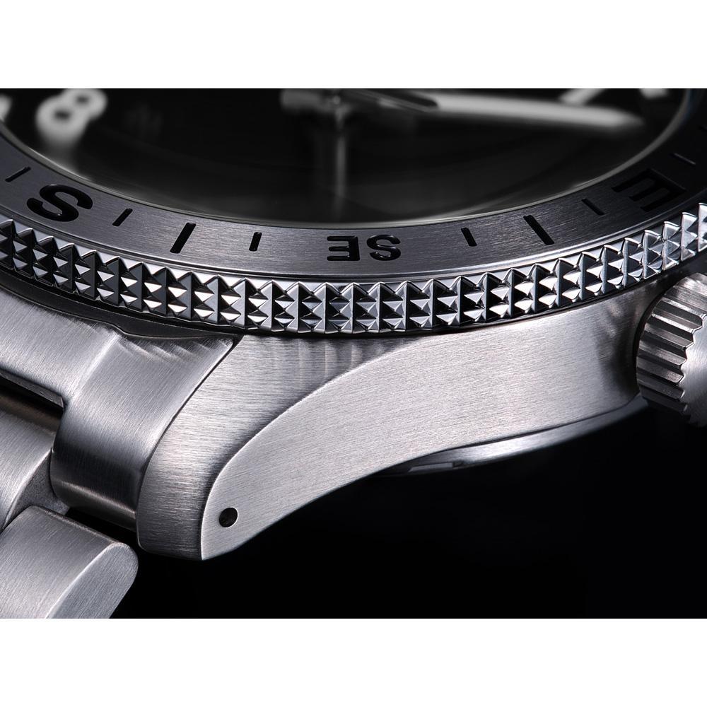 Seiko 5 Sports Field GMT White Dial Men's Automatic Watch HDB007