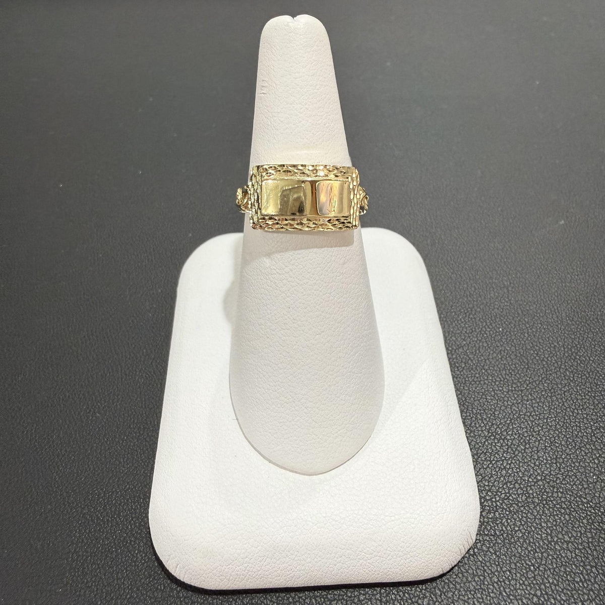10K Yellow Gold Cuban Link Nugget Signet Ring