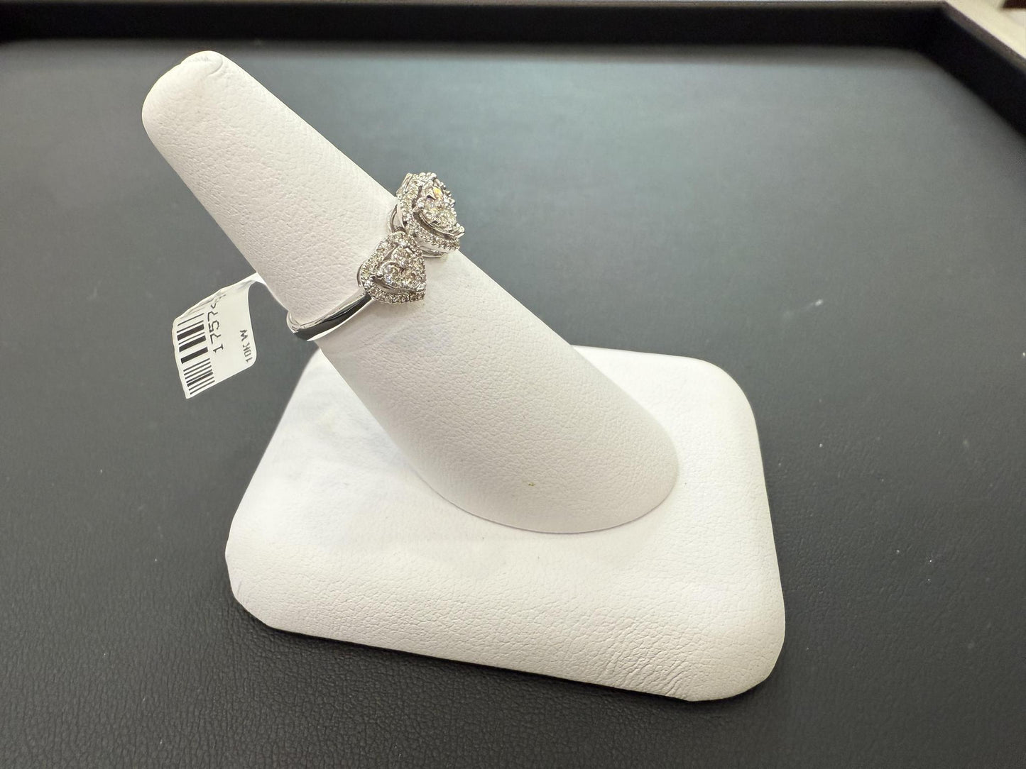 0.50ctw Round Diamond Three Hearts Band Ring 10k White Gold