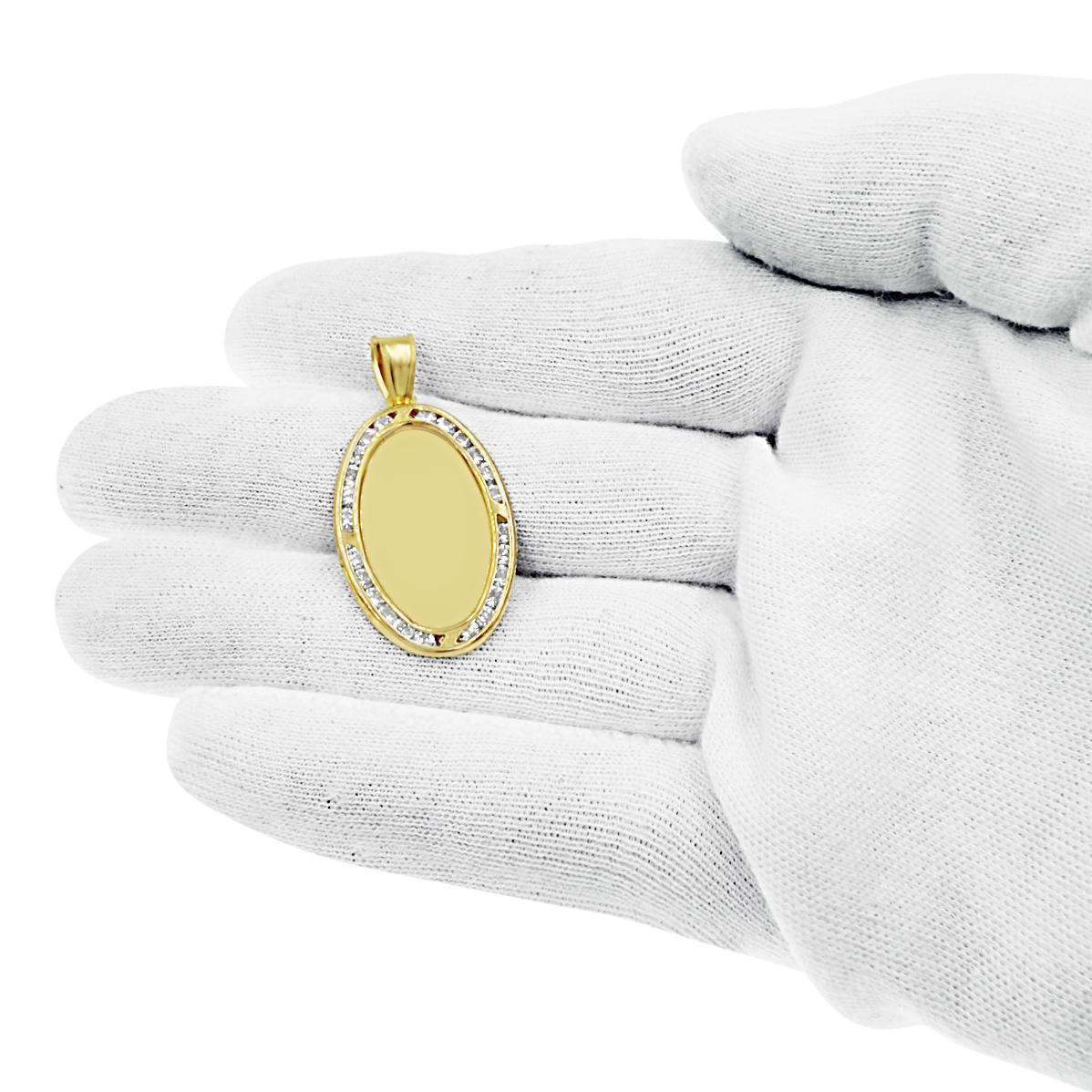 10K Yellow Gold Oval Memory Picture Frame Pendant
