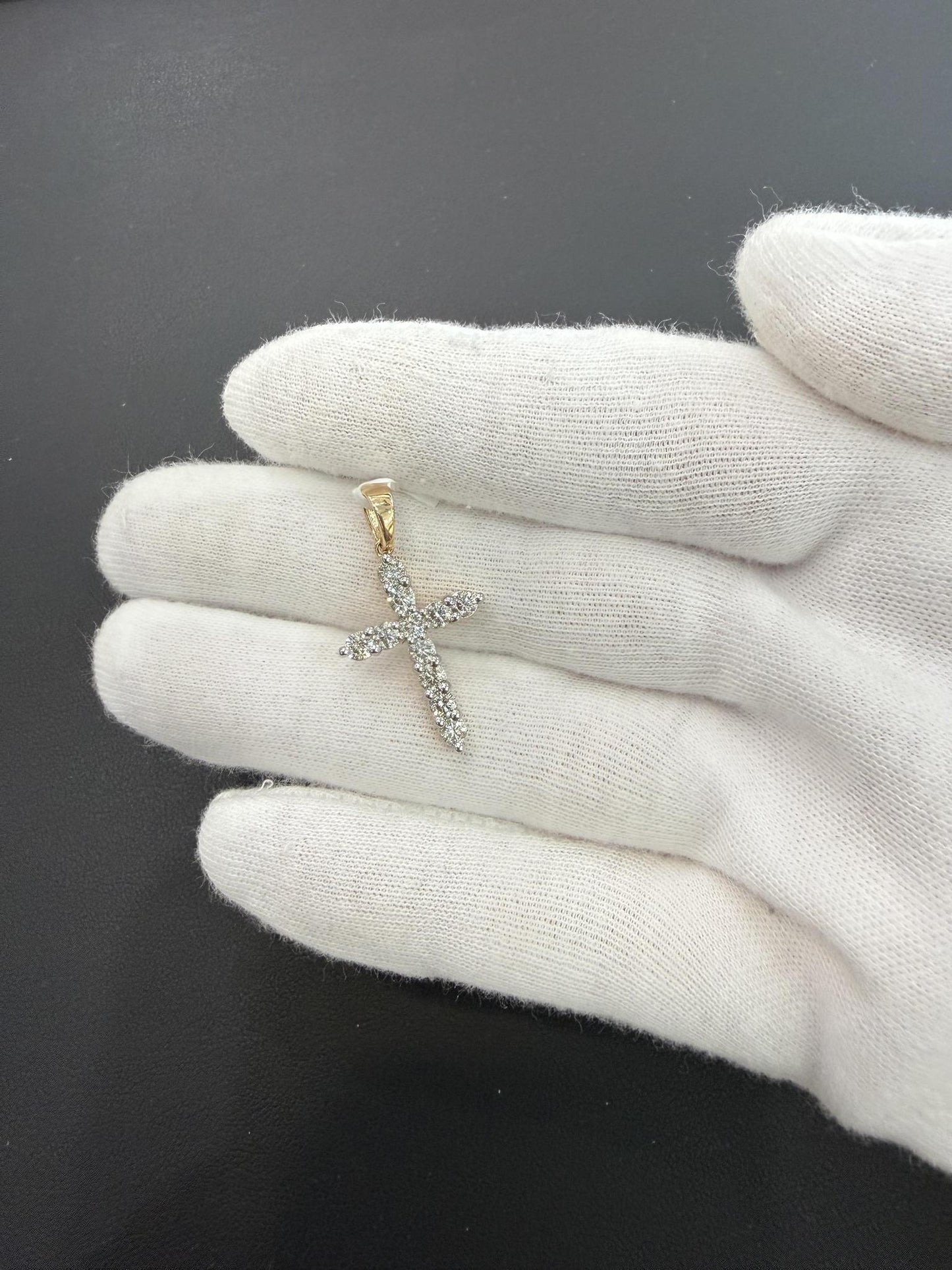 1ctw Diamond Cross Pendant 14K Yellow Gold