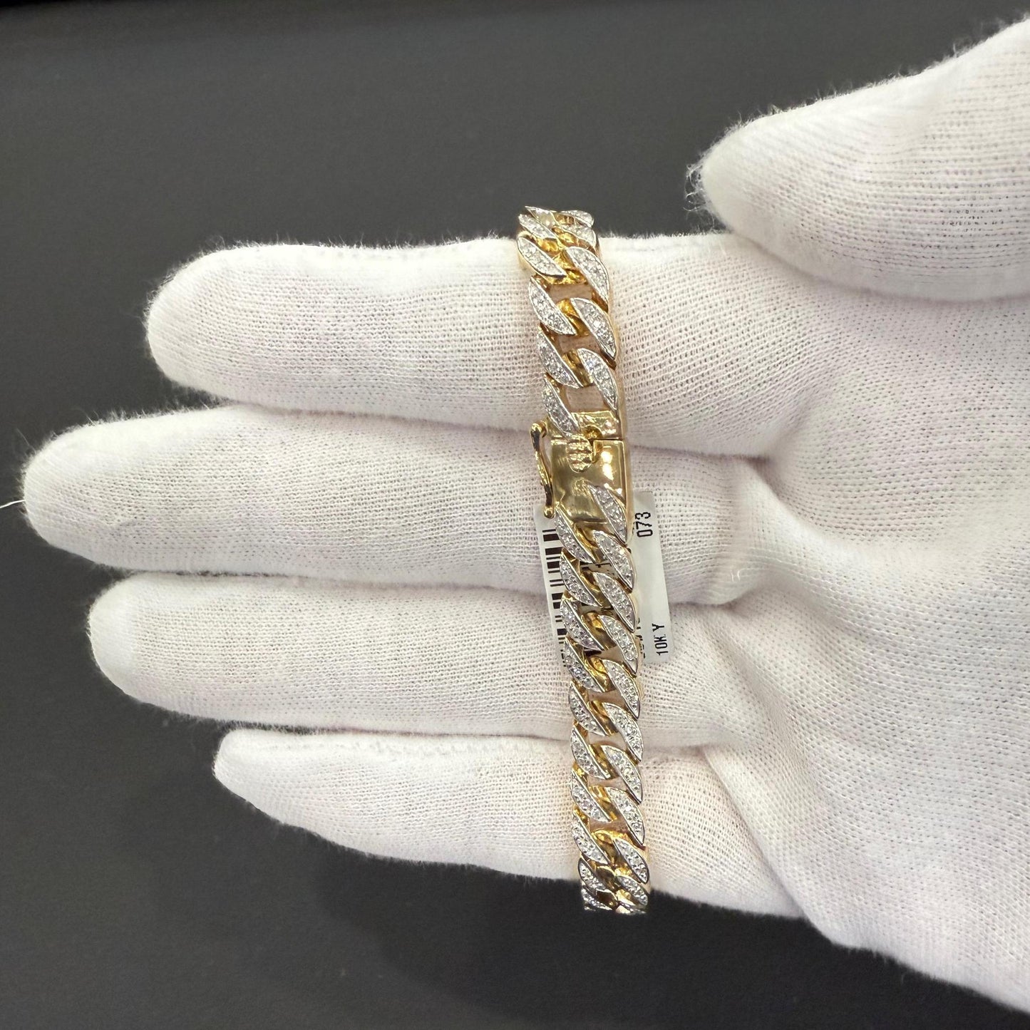 1.75 Cttw Round Diamond Cuban Link Bracelet  10k Yellow Gold