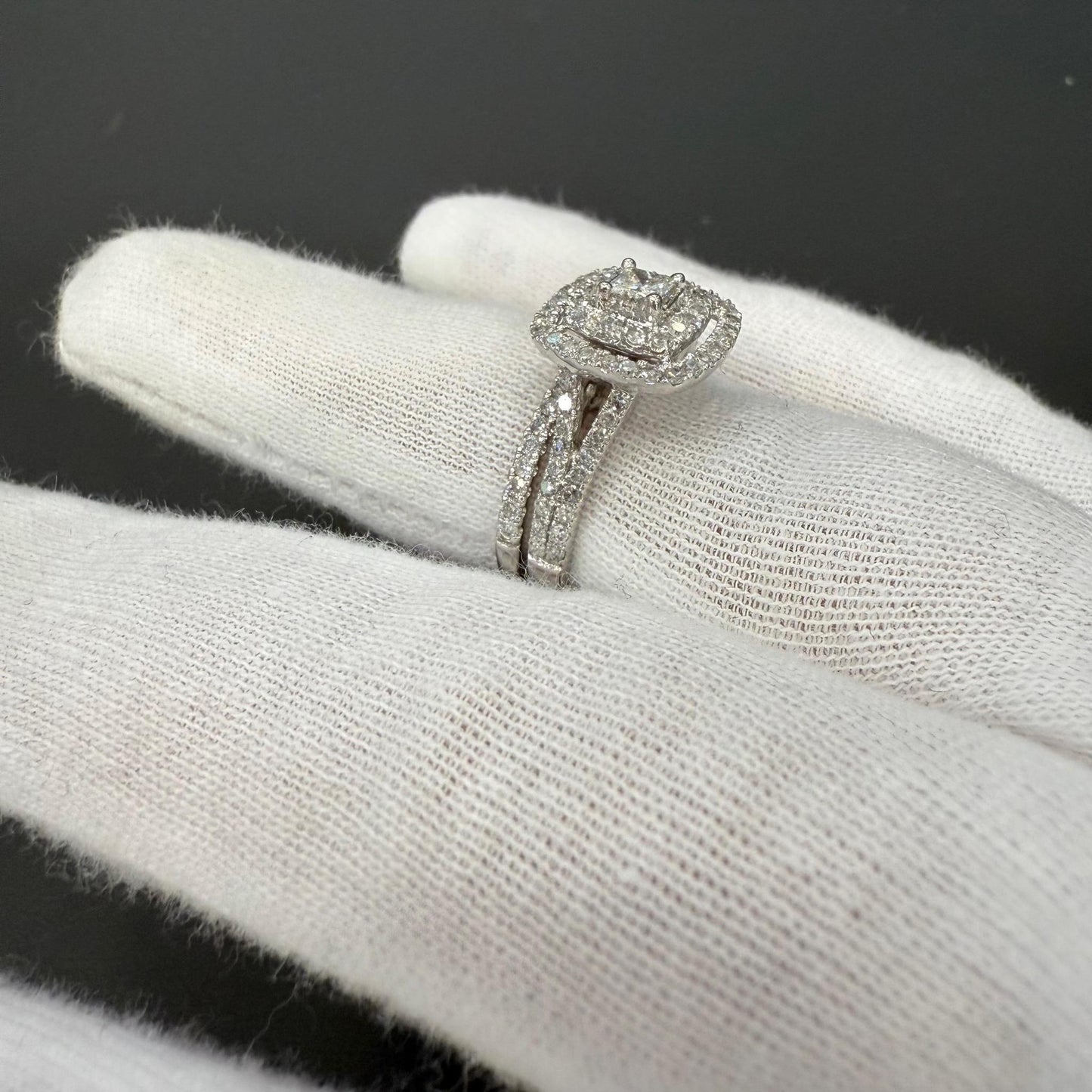 1ctw Princess Cut Diamond Halo Bridal Set 14K White Gold