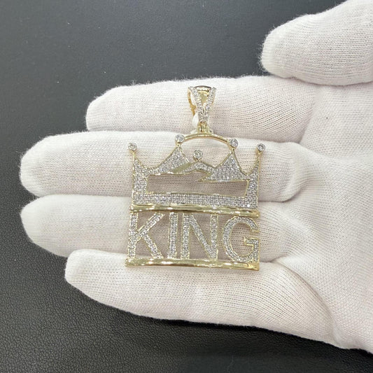 0.86ctw Diamond KING Crown Pendant 10K Yellow Gold