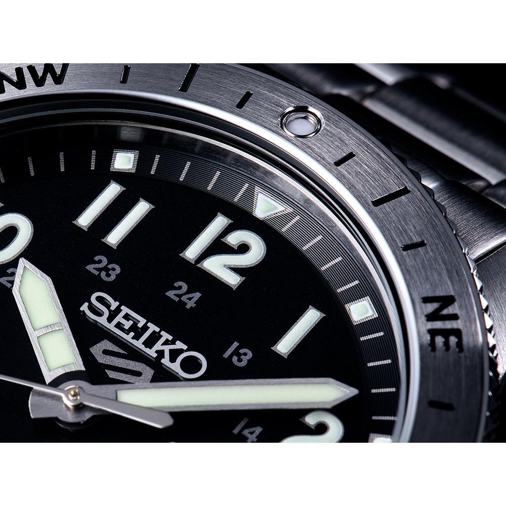 Seiko 5 Sports Field GMT White Dial Men's Automatic Watch HDB007