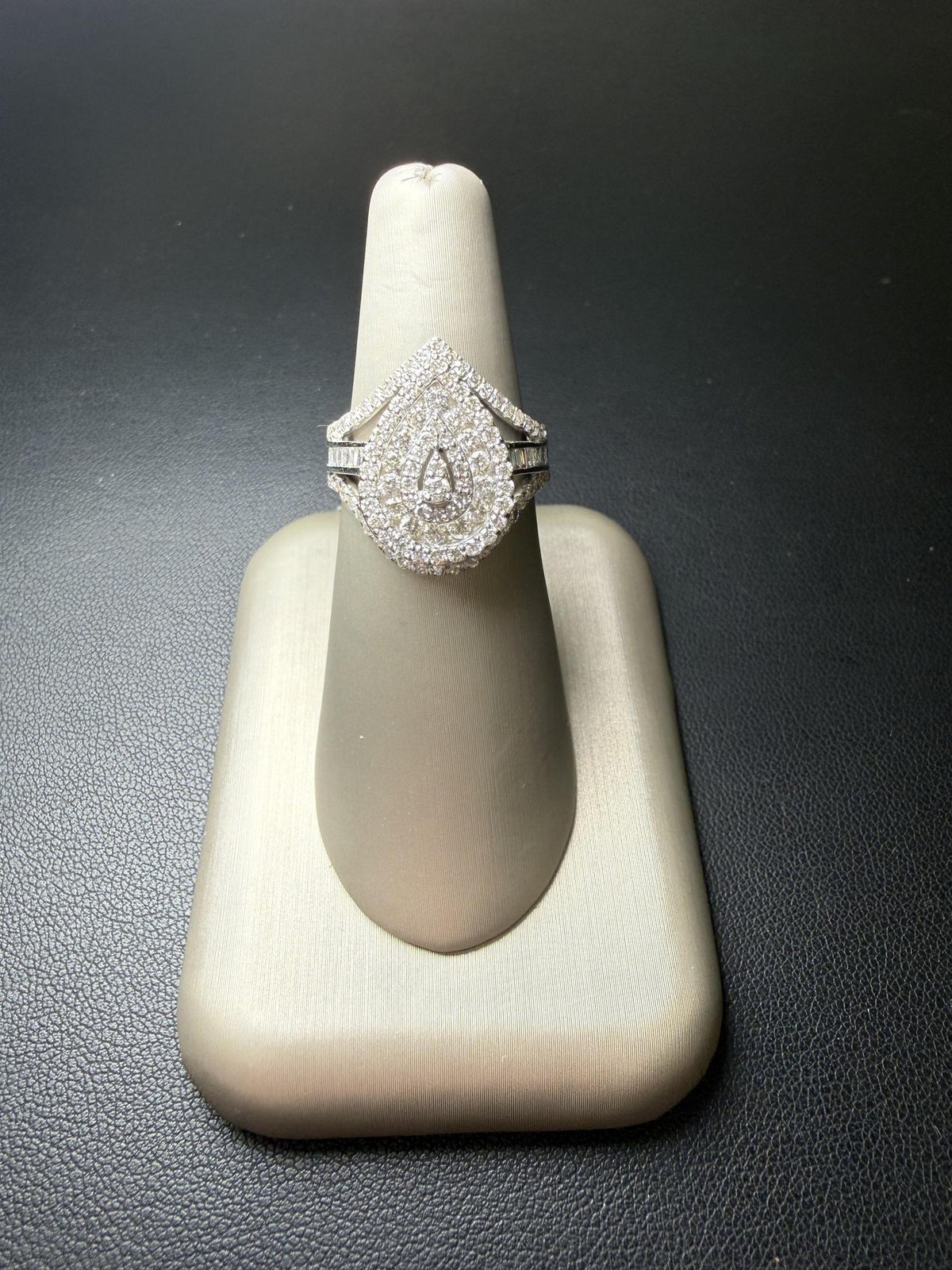 1.87ctw Diamond Pear Shaped Cluster Ring 10K White Gold