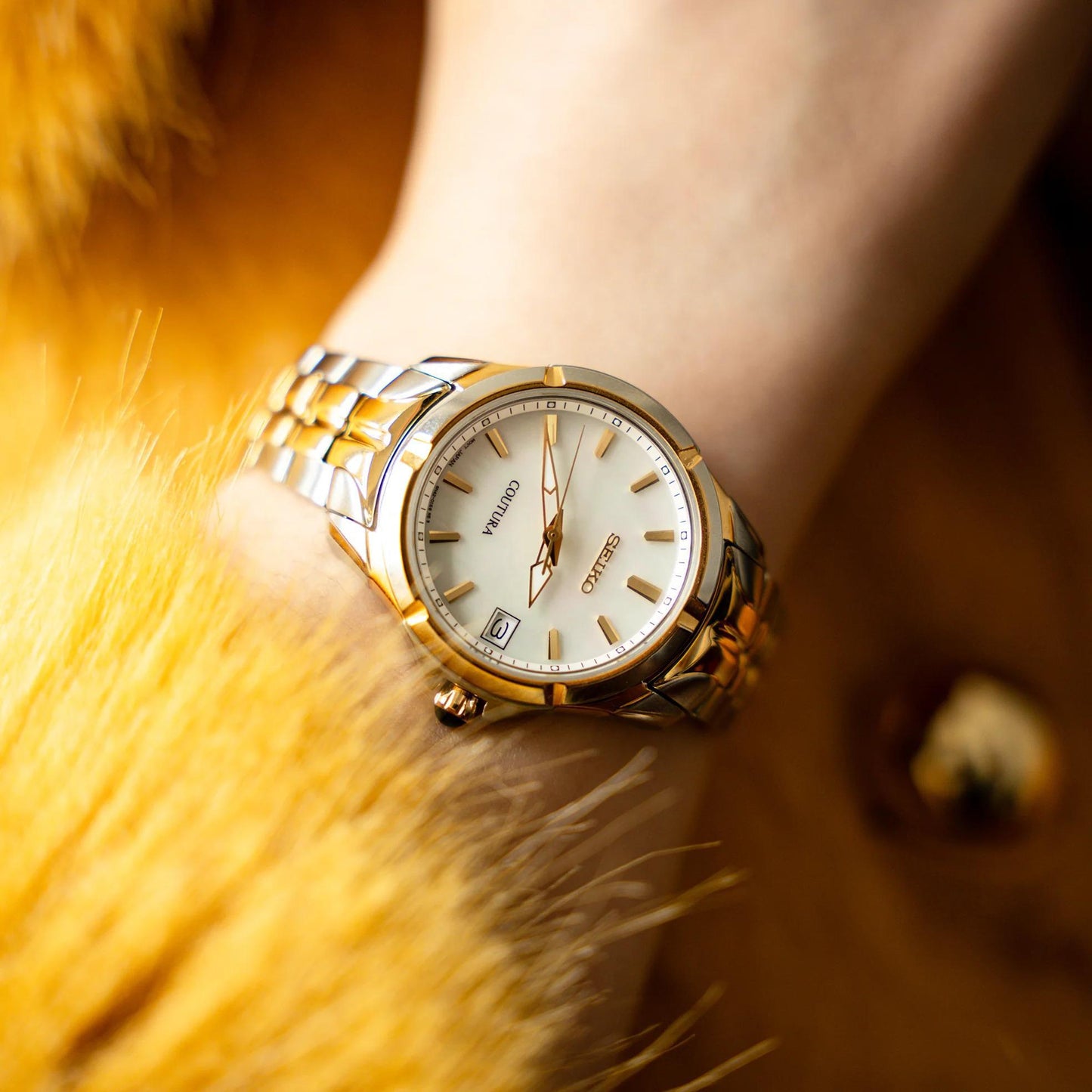 Seiko Coutura Quartz Mother of Pearl Dial Womens Watch SUR586